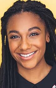 Мэделин Грей ДеФриз