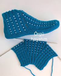 Best 10 Bir Birinden Guzel Orgu Patik Modelleri Instagram Sayfamda Sizi Bekliyor Knitted Slippers Pattern Crochet Slippers Knitting Accessories