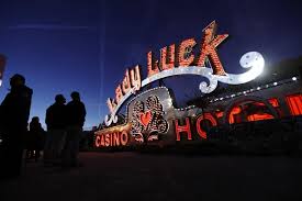 Historic Vegas Neon Signs Shine Bright For 1st Time In Years