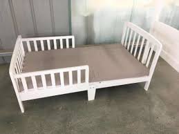 Additionally, the toddler day bed comes in five earth tones (white, black, cherry, espresso. China White Wood Toddler Bed Modern Style For Kid China Junior Bed Wooden Bed