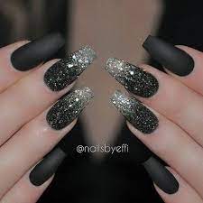 Finde diesen pin und vieles mehr auf nail designvon magnifique studio nageldesign. 9 Matte Schwarze Nagel Ideen Nagel Nagel Gel Schone Nagel