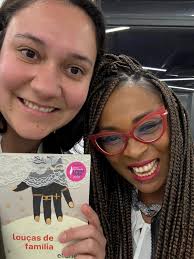 O rio corre sem pedir passaporte. Ontem participei da mesa “Migração e  Representatividade” ao lado da escritora cubana Teresa Cárdenas e do  escritor angolano Moisés Antônio, na Universidade de Caxias do Sul,