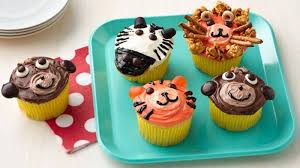 Because you let the gumpaste dry before you colored it, it will stand right up in the icing. Kids Cupcake Recipes Bettycrocker Com