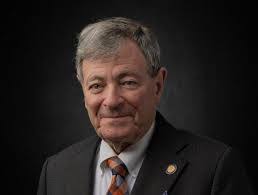 Natalie Royster's Instagram, Twitter & Facebook