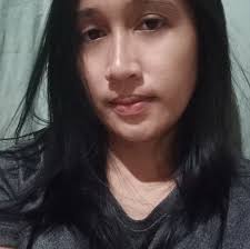 Flawless dress, but don't get too close… this cat is ready to scratch.😡🐱  #laferramentabologna #ottolinger #rudyproject