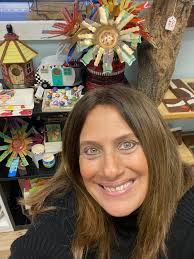 I am so excited to welcome Gina Castriotta with her hand painted crafts to  Endeavors and More. She is a Teacher by day, Artist by night 🎨! Come  explore her fun, beautiful