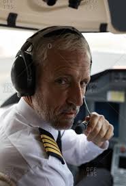 Xbox question- Guys, does anyone talk through their mic