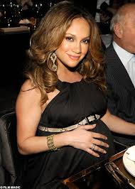 Pregnant With Twins Jennifer Lopez Shows Off Her Huge Baby Bump Jennifer Lopez Pregnant Jennifer Lopez Pregnant Celebrities
