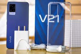 Dusk blue color of v21 is of 7.29mm thickness & 176g weight. Vivo V21 5g Review Gsmarena Com Tests