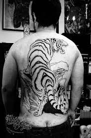 Climbing Tiger Tattoo Tiger Tattoo Tattoos Leo Tattoos