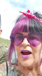 Lisa Shmoo Wedgwood was live in...