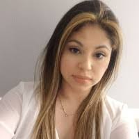 Sandra Oviedo's Instagram, Twitter & Facebook