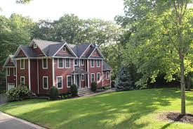 long island north shore colonial on