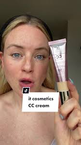 Always late to the party soz busy growing a human #itcosmetics #cccream  #makeupreview #nomakeupmakeup