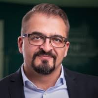 2200+ "Puskás" profiles