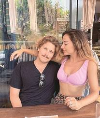 Maybe you would like to learn more about one of these? Joana Duarte Volta A Declarar Se Ao Namorado Tanto Amor Nas Redes Vidas