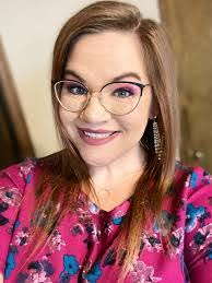 Marcy Tanner's Instagram, Twitter & Facebook