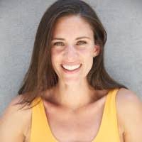 Jillian Davis's Instagram, Twitter & Facebook