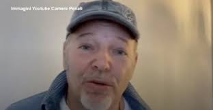 No, io sono un intellettuale. Vasco Rossi Ai Detenuti Anche Io In Carcere Due Volte So Come Ci Si Sente