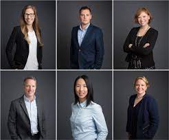 35 Headshot Photography Tips Headshot Photo Secrets Revealed Business Headshots Women Business Portrait Photography Headshot Photography