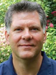 Area Woman Magazine Aug/Sep '12 by Lake &amp; Home Magazine