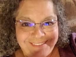 Contribute to Help with Funeral Expenses in memory of Roberta