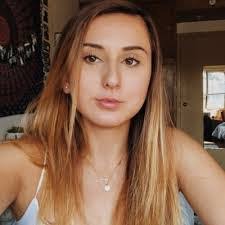 Tiffany Hodgdon's Instagram, Twitter & Facebook