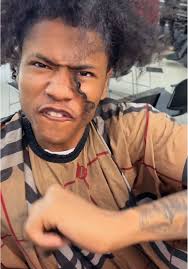 How to Braid Hair: Prank with @ontopmelo__