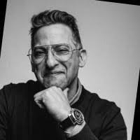 Jason Hartz's Instagram, Twitter & Facebook