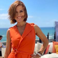 Fátima lopes, comih is a portuguese fashion designer. Fatima Lopes Partilha Foto De Quando Era Crianca E Deixa Fas Baralhados