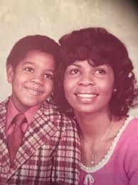 Kristin Rencher's Instagram, Twitter & Facebook