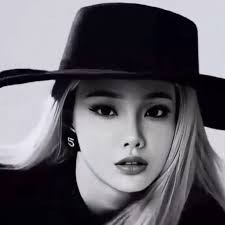 Amber Ling (@_zimo_ling) • Threads, Say more