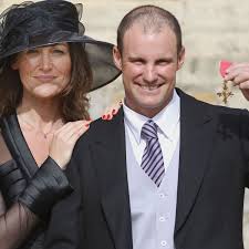 He married ruth mcdonald in 2003 and he has two sons, luca and sam. Ruth Strauss Wife Of Former England Cricket Captain Andrew Strauss Dies Aged 46 9honey