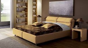 Details zu 60 70 10 seniorenbett buche extra hohes bett bett 100 x 200 cm buchebett. Hohes Polsterbett Mit Sandfarbenem Velous Bezug Catania Polsterbett Bett Haus Deko