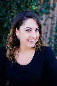 Jillian Randall's Instagram, Twitter & Facebook