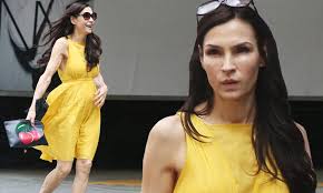 Famke beumer janssen (dutch pronunciation: Famke Janssen 54 Wows In Yellow Dress As She Romps Around Nyc With Pal Madeleine Martin 26 Daily Mail Online