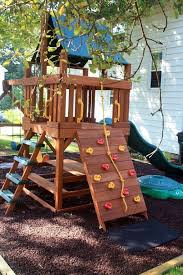 Small Backyard Playground With Rubber Mulch Roosterrubber Playsafe Playground Slide Ma Kinder Spielhaus Garten Kinder Spielplatz Garten Garten Spielplatz