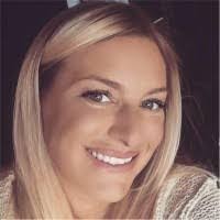 Erin Roan's Instagram, Twitter & Facebook