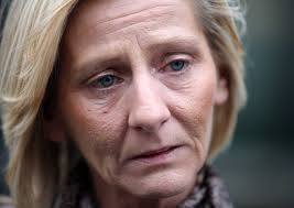 Mother calls for inquiry chairman to resign