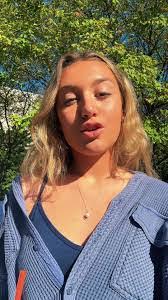 Olivia Coursey's Instagram, Twitter & Facebook