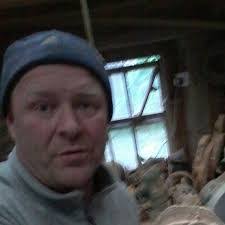 Karl Howe's Instagram, Twitter & Facebook