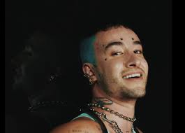 Chameleo lança novo single e clipe "Você Me Fu***" |