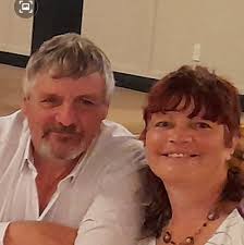 How to fill the toilet flush chamber with water in a KEA dreamtime  motorhome 2007?