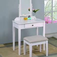 Three rod hairpin legs are a great alternative to the original style hairpin leg. Photos At 7 Day Furniture 2 Tips