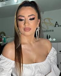 Ai nunta în 2025 și îți dorești un make up de mireasă ?Sa nu uiți, cumva,  de nașa ta 💚😍😘