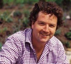Diarmuid Gavin Gardeners Unearthed In 2020 Diarmuid Gavin Makeover Shows Chelsea Flower Show