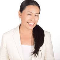 Vanessa Dew's Instagram, Twitter & Facebook