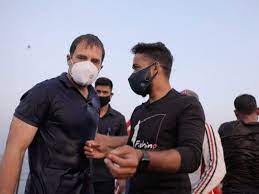 With someone with your level of physical fitness should be a breeze. Abs Of A Boxer Vijender Singh Hails Rahul Gandhi S Fitness Sport Gulf News