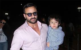In what seems to be an interview from the 2000s, saif is talking. Intrigued By Saif Ali Khan S 10 Year Younger Look Here Are The Deets About It