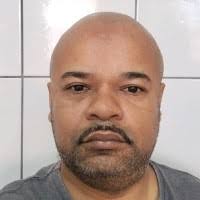 40+ perfis com “José Orlando Dos Santos”